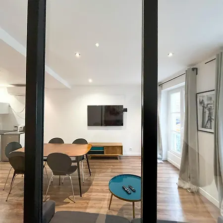 Urbanflat 201 - Beautiful 2 Bedroom Flat In The Center Of Daire *