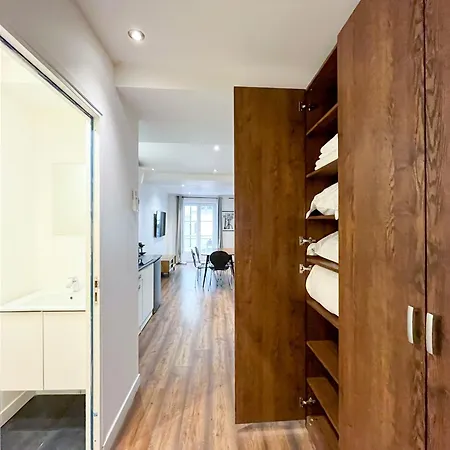 Daire Urbanflat 201 - Beautiful 2 Bedroom Flat In The Center Of